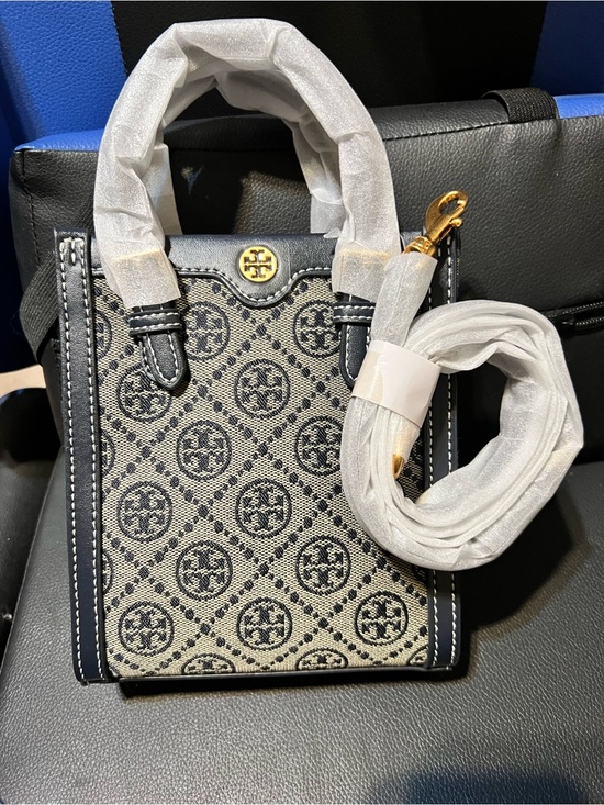 Tory Burch Handbags - Tory Burch